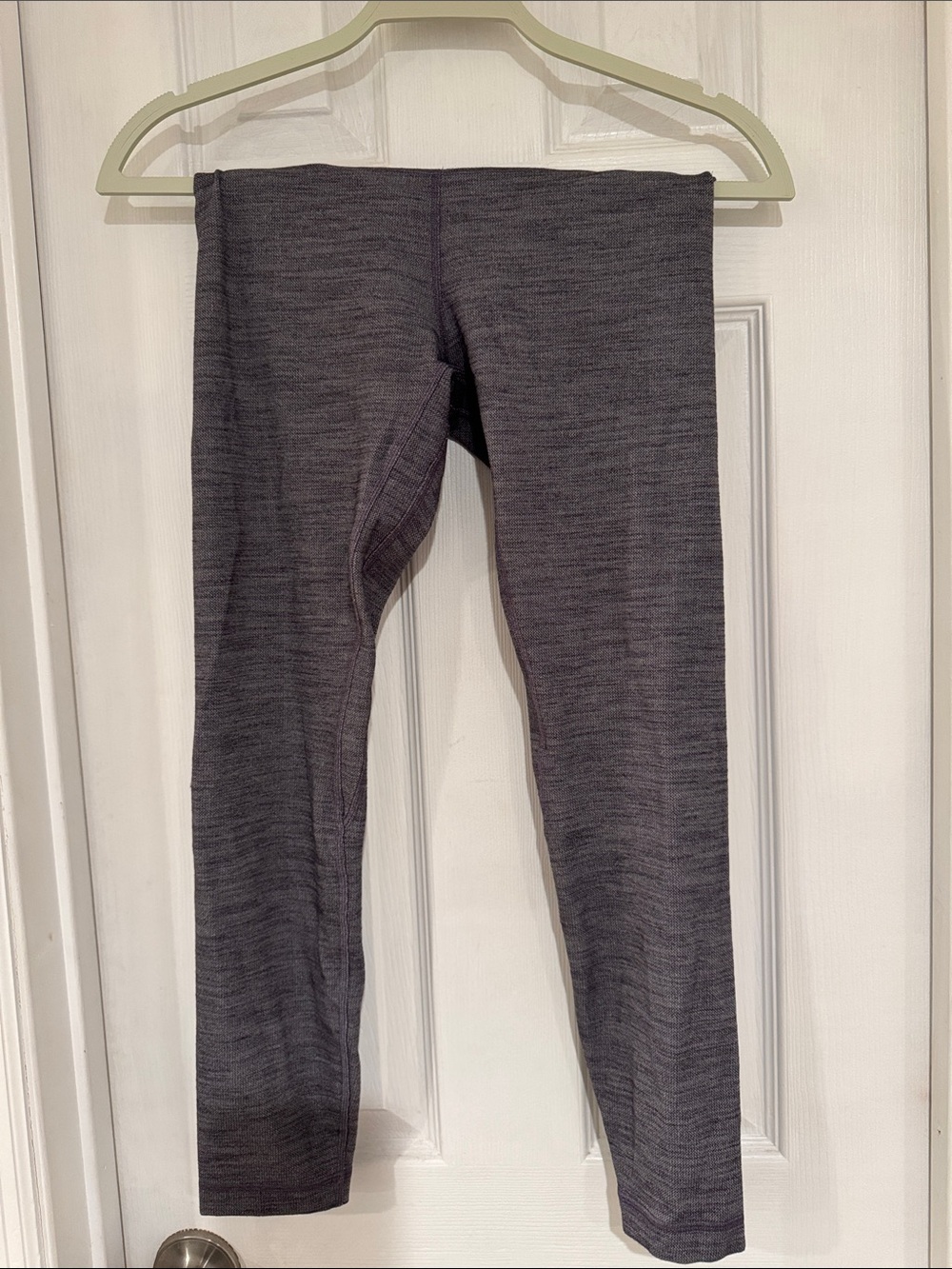 Lululemon Heather Gray Align Leggings 25 inseam